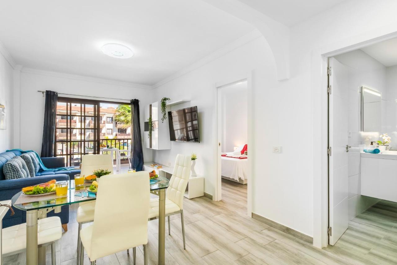 Sunshine Smart Home Hi-End Services Av Streaming Arona  Bagian luar foto
